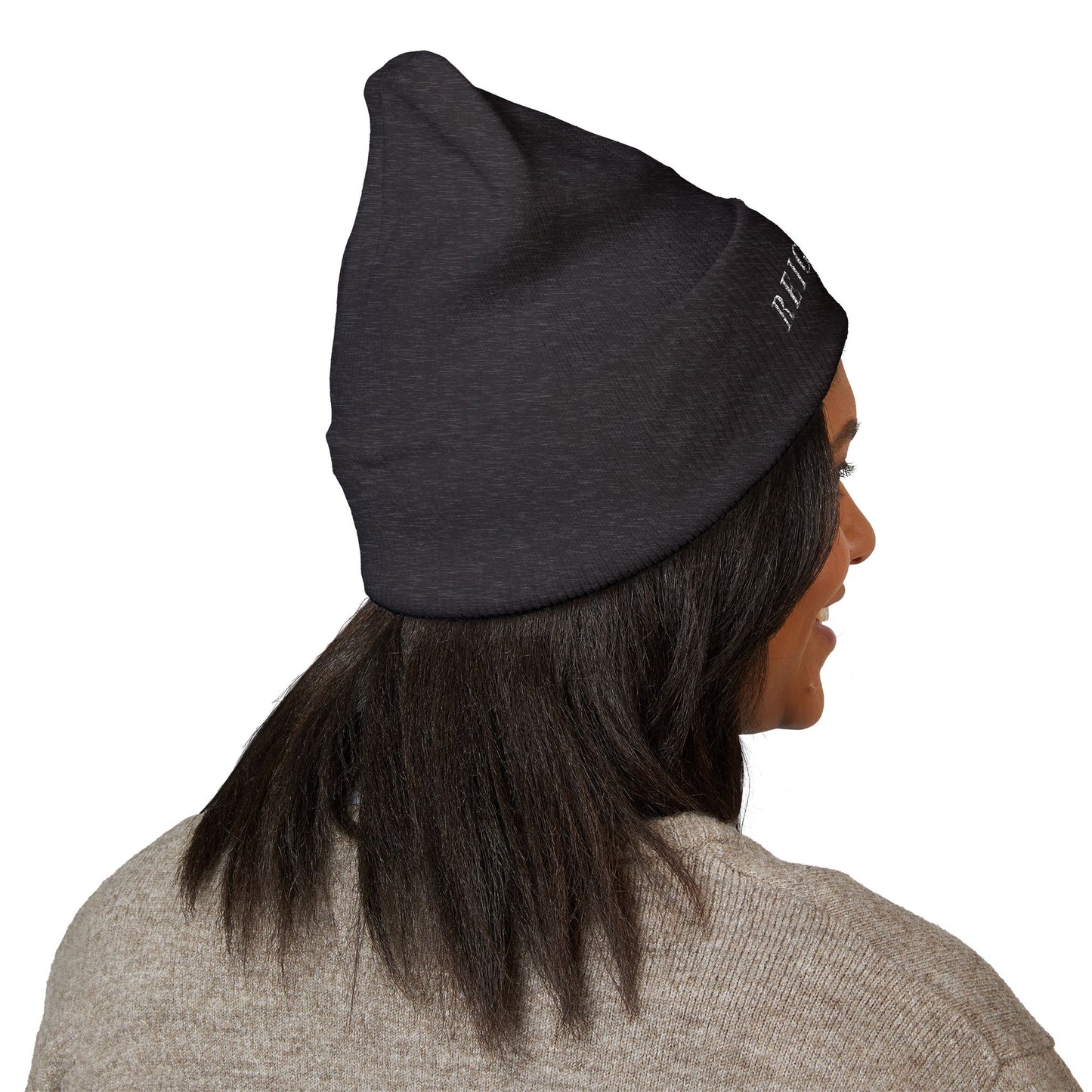 Classic Reignford Cuffed Beanie DARK